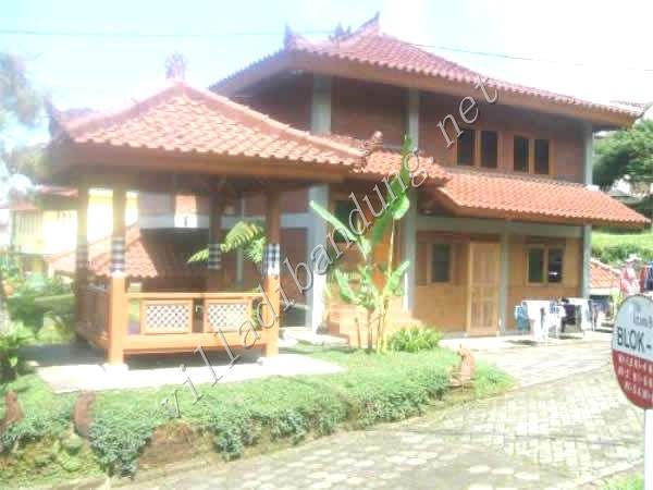 Villa Bali 3 Kamar di Istana Bunga Lembang: Pilihan Ideal Keluarga & Rombongan