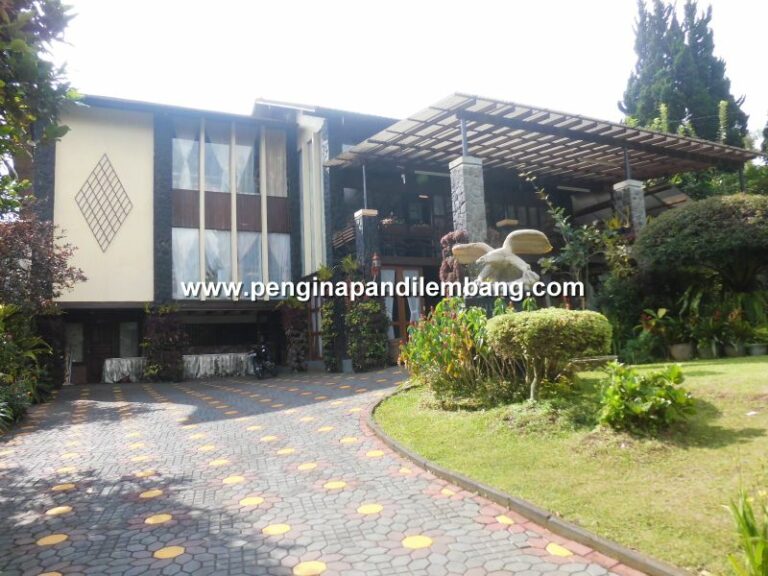 Villa Gartik Lembang 6 Kamar Private Pool: Pilihan Keluarga di Villa Istana Bunga