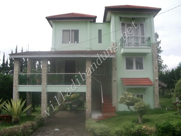 Villa Istana Bunga Cirebon 2 Kamar: Pilihan Tepat untuk Keluarga