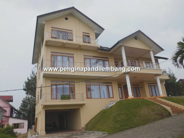 Villa Valencia Istana Bunga 11 Kamar Kolam Renang Pribadi