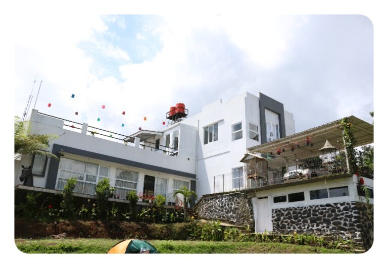 Villa White Horse Lembang 5 Kamar: Penginapan Eksklusif dengan Private Pool