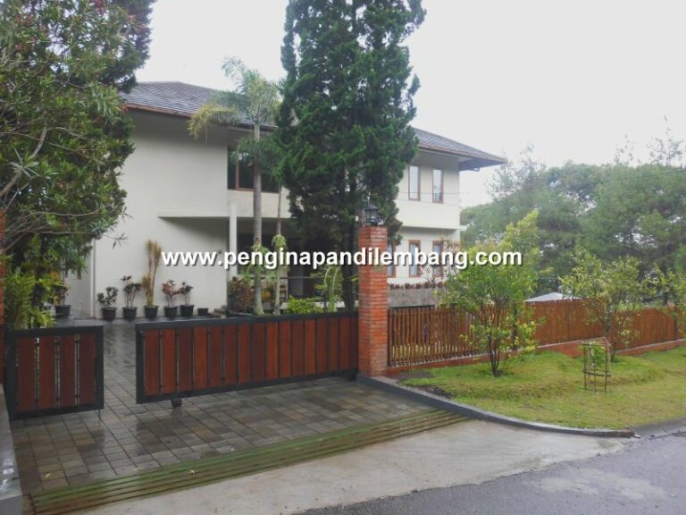 Villa Anjali Trinity Kampung Daun 6 Kamar Private Pool Mewah