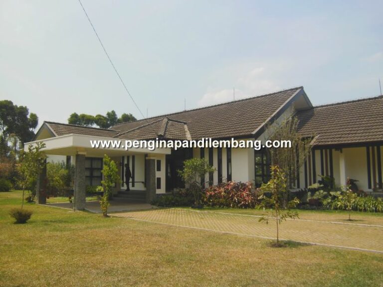 Villa Avina Lembang 4 Kamar Kolam Renang Pribadi untuk Acara Keluarga & Korporat