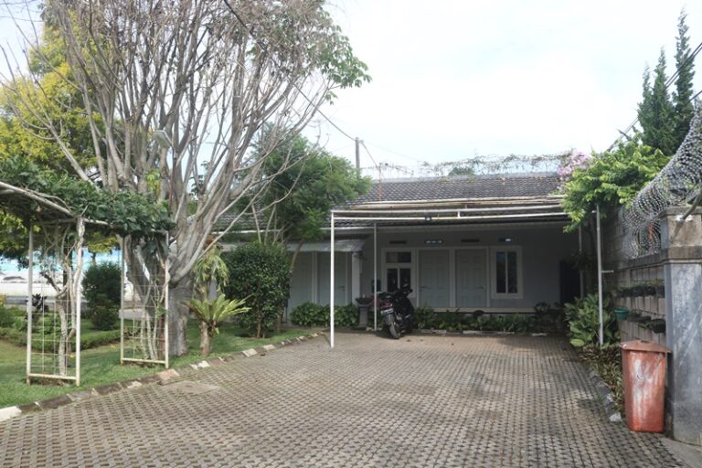 Villa Camping 3 Kamar Private Pool Liburan Seru di Alam