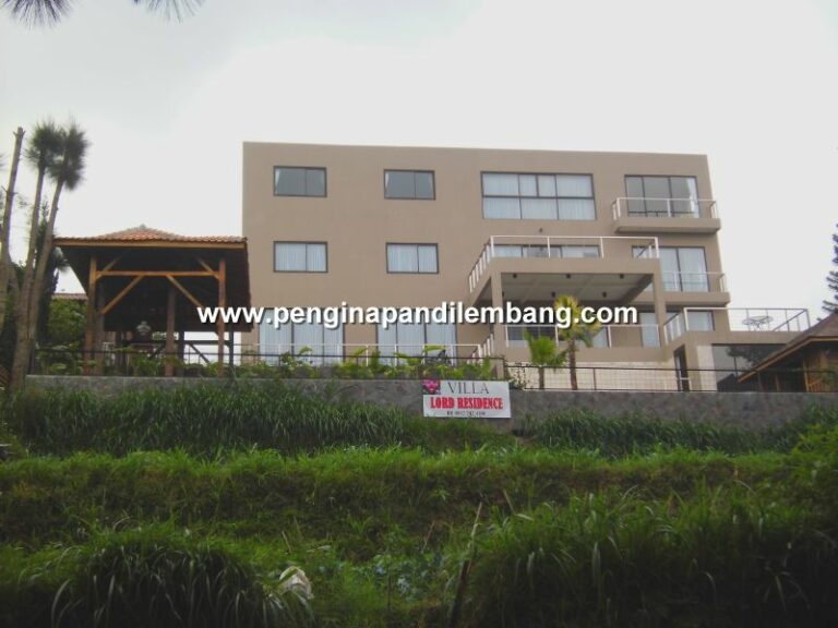 Villa Istana Bunga Lord Residence Lembang 8 Kamar Kolam Renang Pribadi