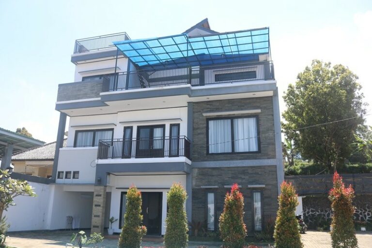 Villa Pasir Wangi Lembang 5 Kamar Private Pool Liburan Keluarga Memukau