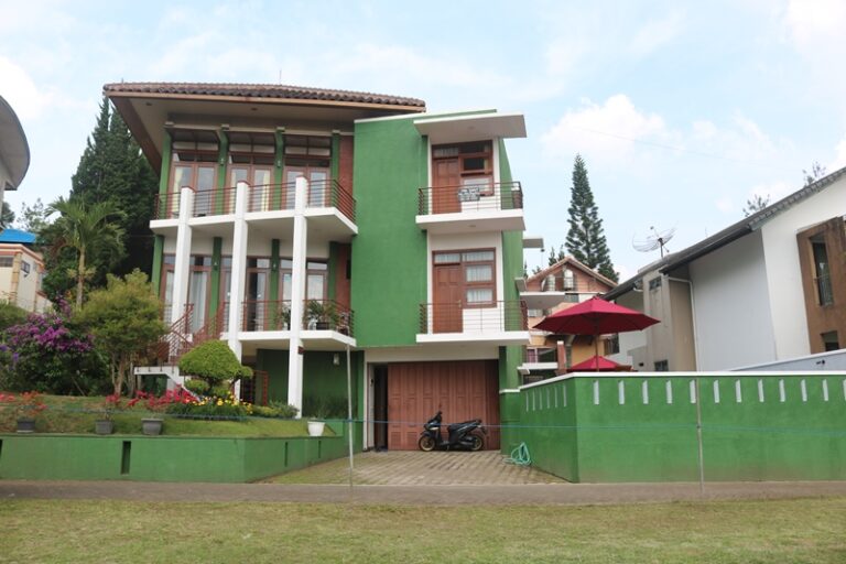 Villa Alea Lembang 4 Kamar Kolam Renang Pribadi Kemajuan AI