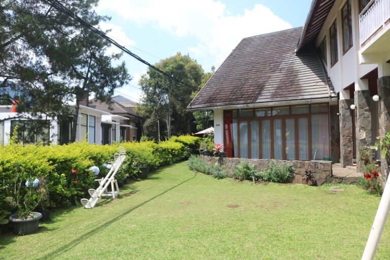 Villa Green Lembang 4 Kamar Private Pool Sewa Nyaman