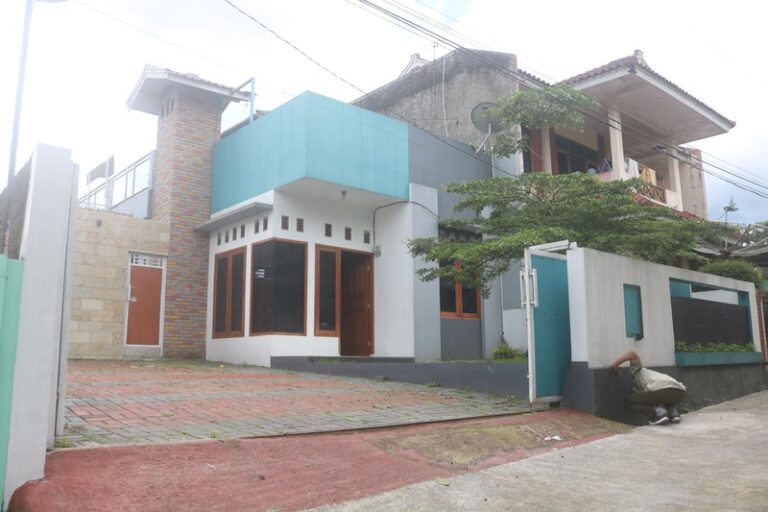 Villa Seledri Lembang 2 Kamar Private Pool Liburan Sejuk